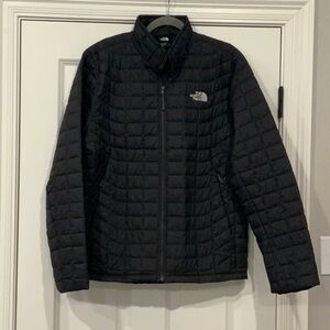 Men’s The North Face Thermoball Black Jacket Size Medium